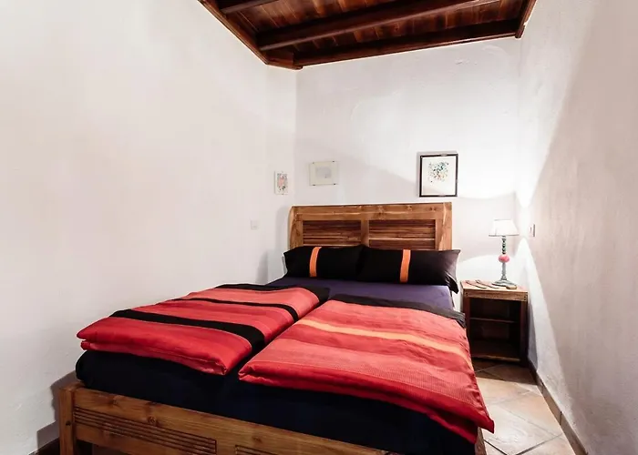 Justo En La Playa - La Huaca טסקורטה