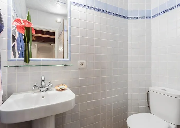 Justo En La Playa - La Huaca